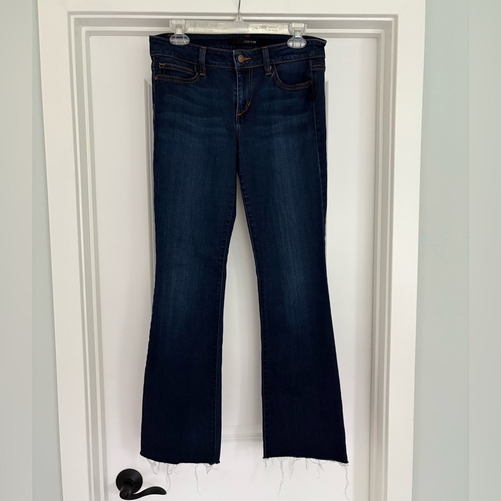 Joe’s Jean’s Mid Rise Bootcut Raw Hem Jeans Size 28